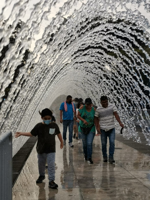 THE MAGIC WATER CIRCUIT - LIMA LIGHTS FOUNTAINS